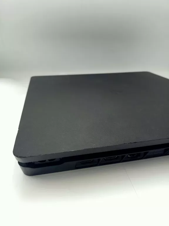 KONSOLA PS4 2116B PAD 1TB
