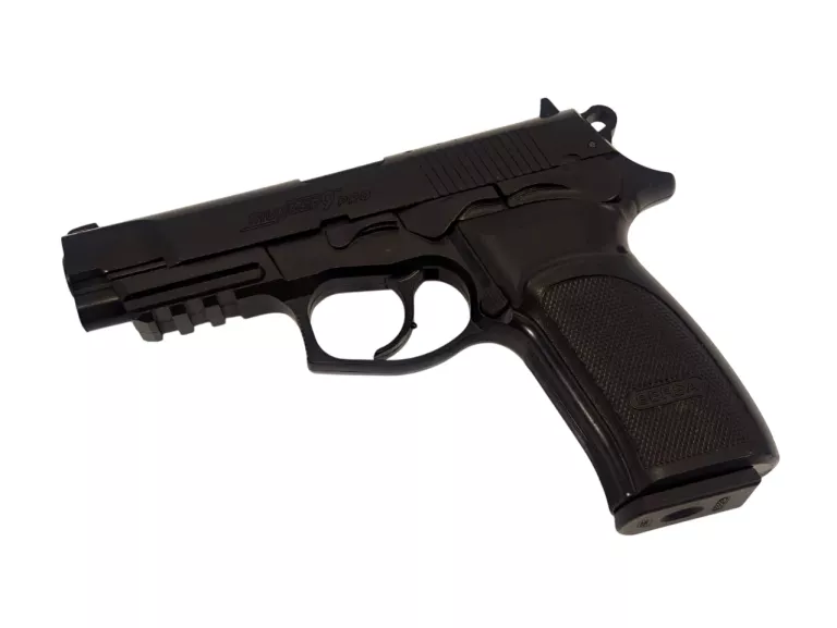 WIATRÓWKA BERSA THUNDER 9 PRO 4,5 MM