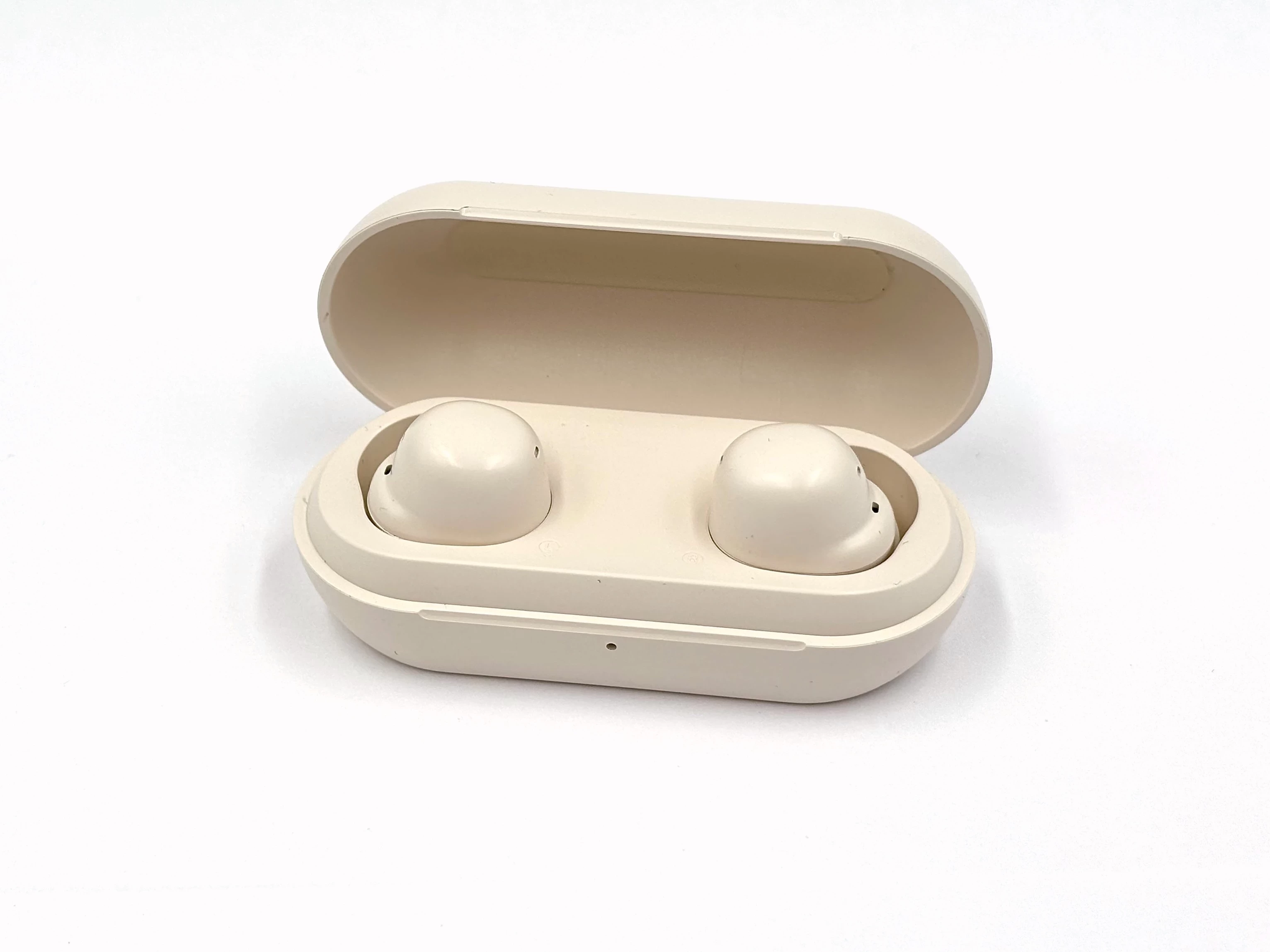 sluchawki-roseland-tws-re-500-3-maja-48-poznan-ska-x