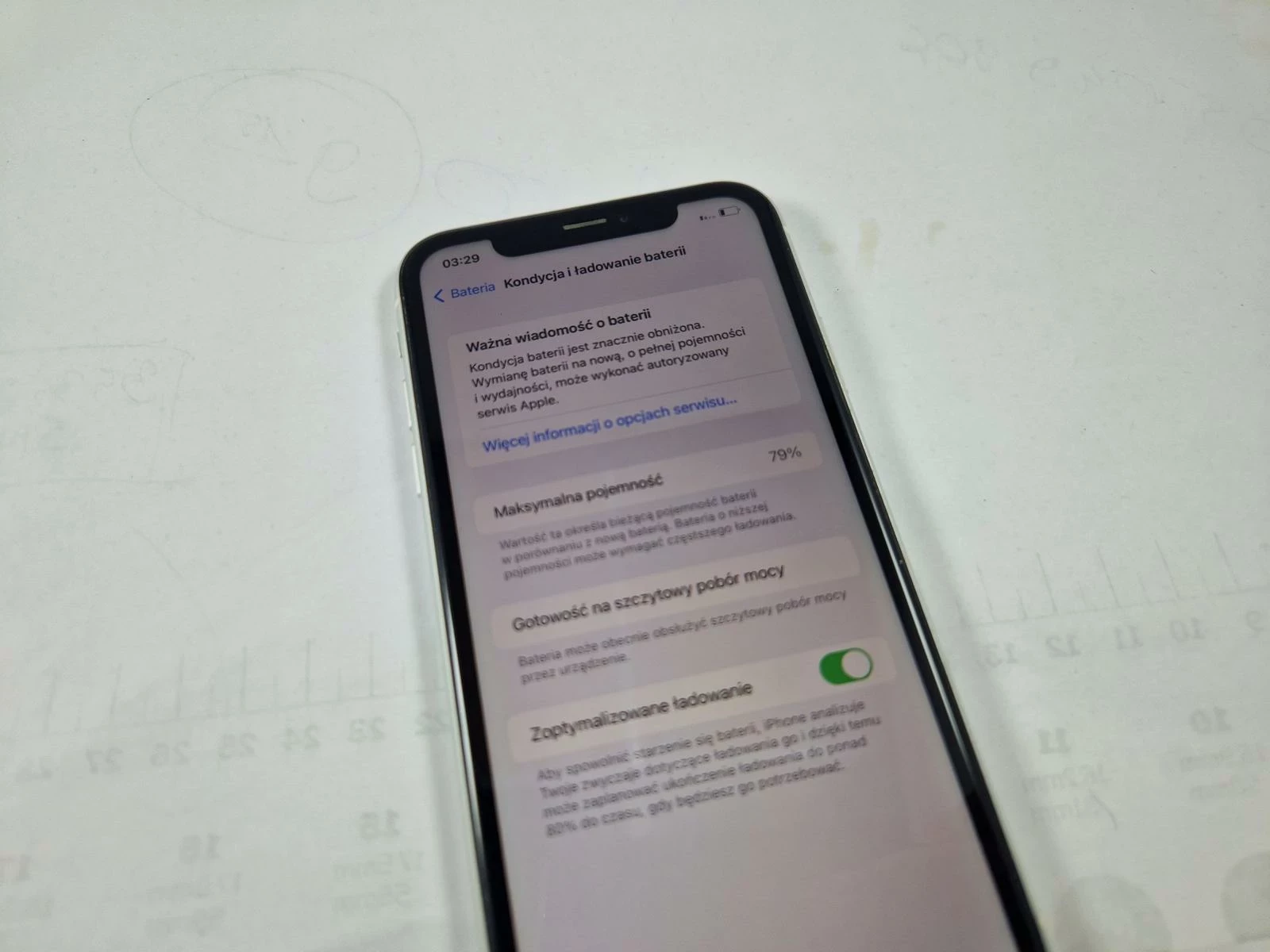 apple-iphone-xr-64gb-pudelko-bat-79-pamiec-ram-202865-214125