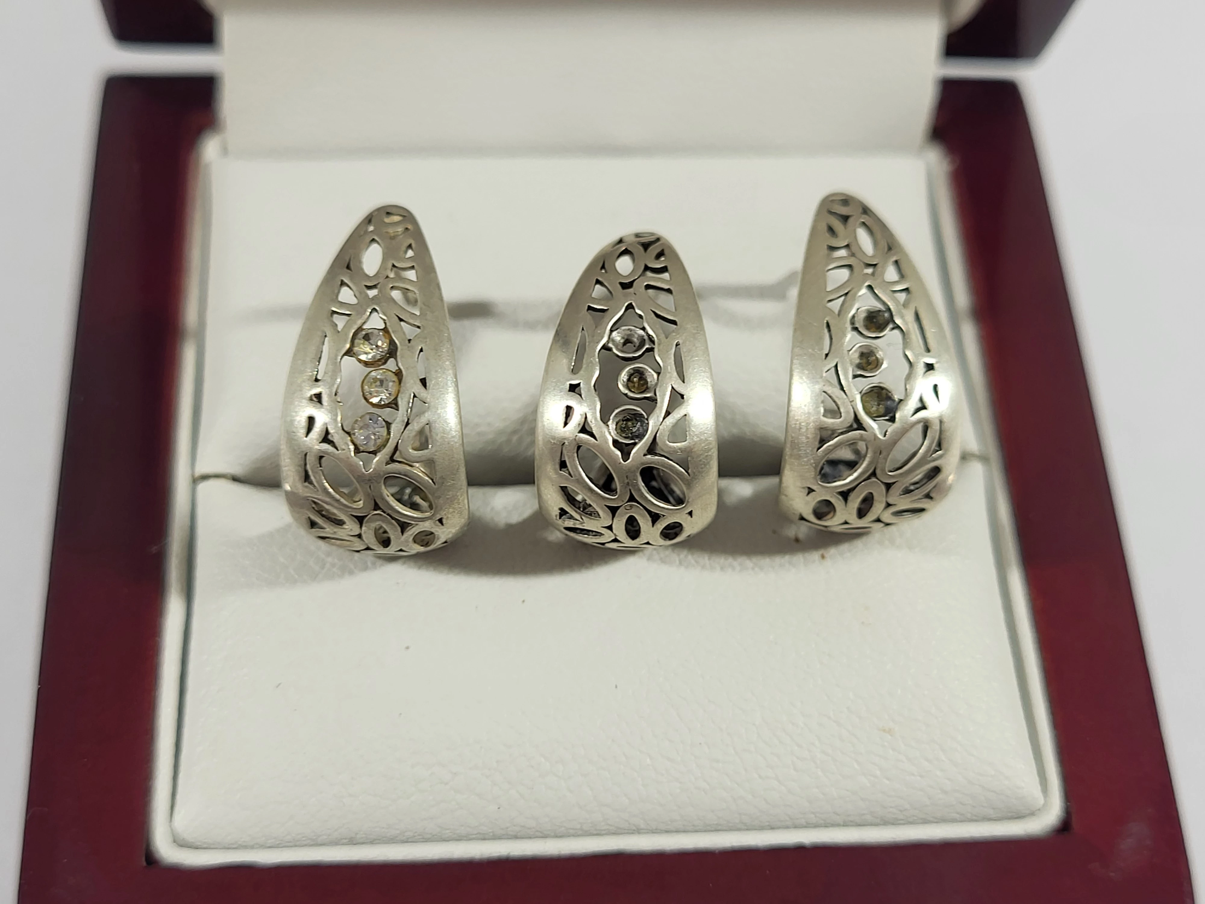 srebro-wyrob-jubilerski-uzywany-925-3x-kolczyki-535g-ean-gtin-5905868207002