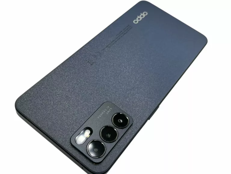 SMARTFON OPPO RENO6 5G 8 GB / 128 GB 5G CZARNY