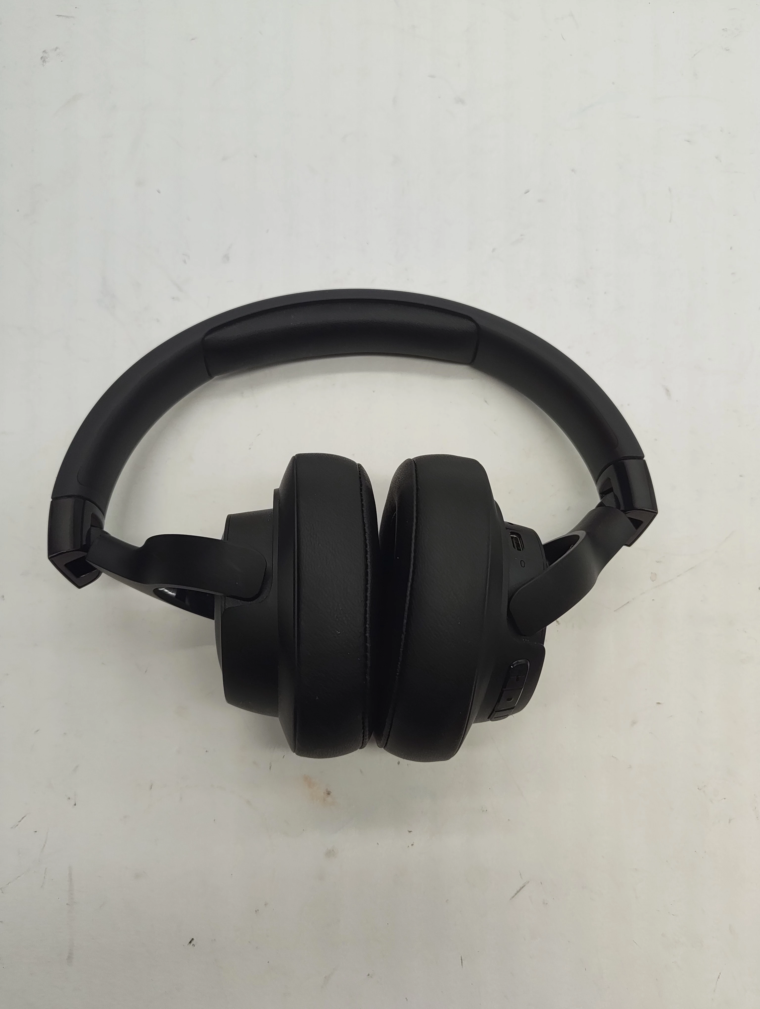 sluchawki-jbl-tune-720bt-glowna-9-walbrzych-sj