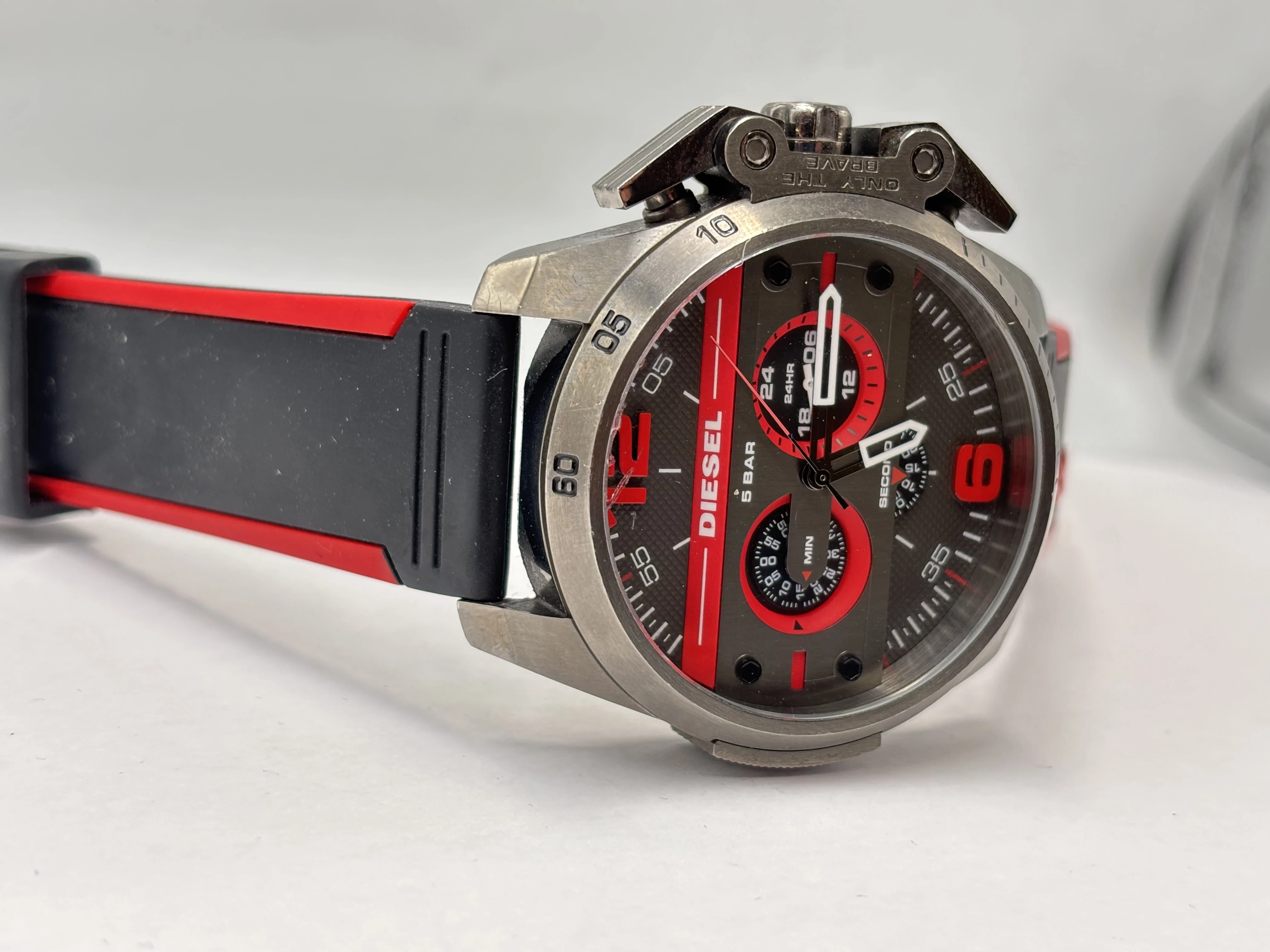 zegarek-diesel-dz-4388-ean-gtin-4053858618732