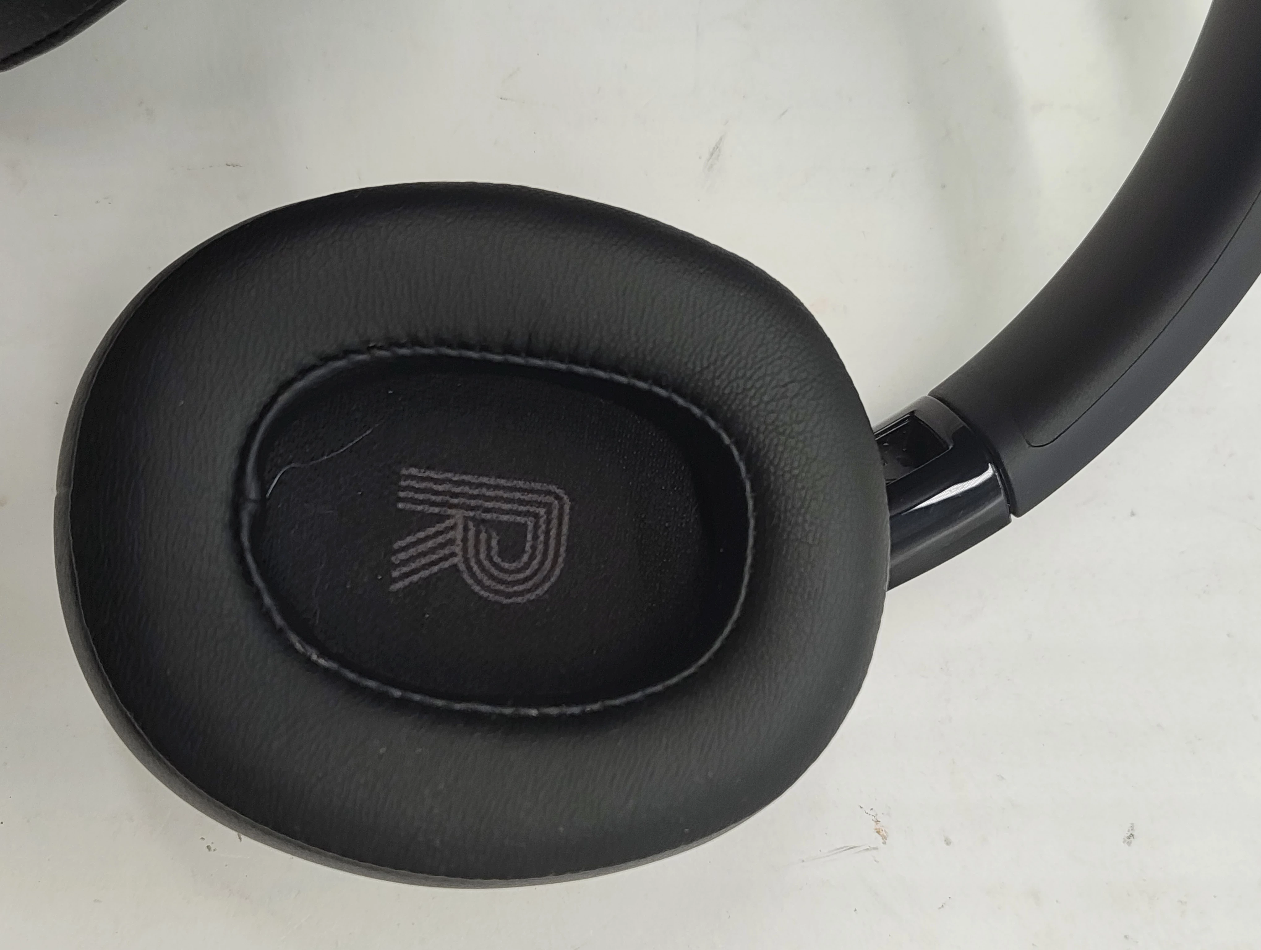 sluchawki-jbl-tune-720bt-kolor-dominujacy-129357-3