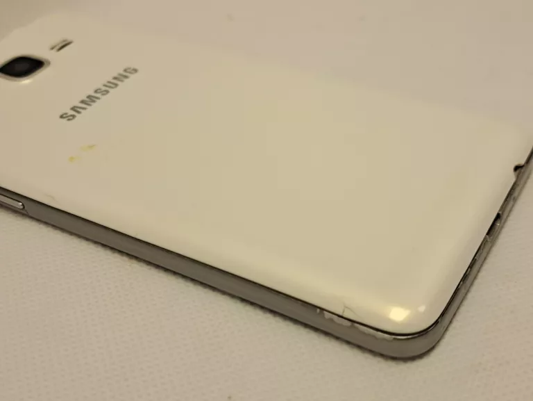 telefon-samsung-galaxy-grand-prime-przekatna-ekranu-500