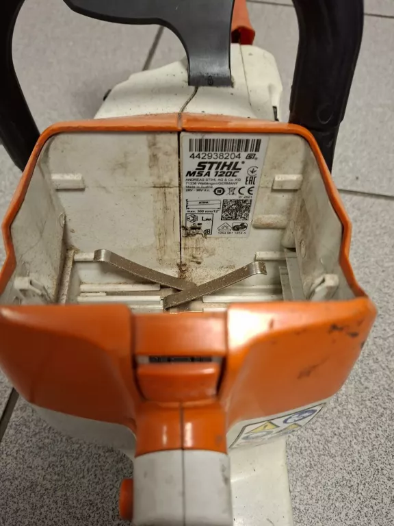 PILARKA ELEKTRYCZNA STIHL MSA 70 C-B ŁAD 2XAKU
