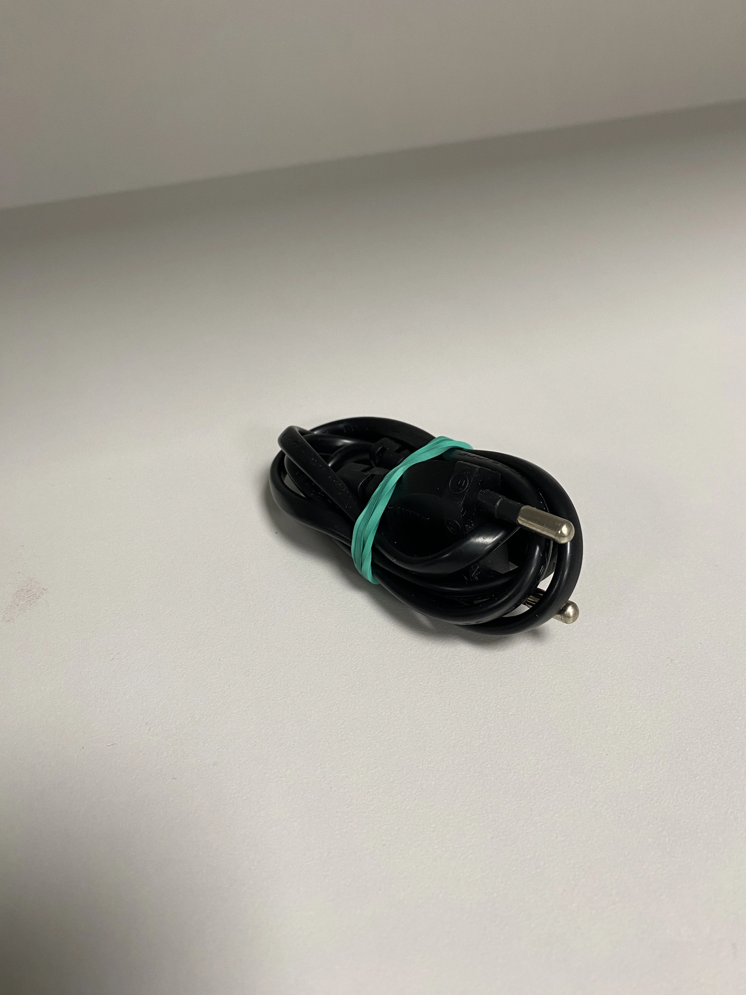 ladowarka-uniwersalna-lxb356-zestaw-ean-gtin-5902270770308