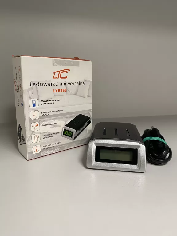 ladowarka-uniwersalna-lxb356-zestaw-rynek-27-ostrow