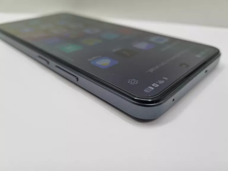 REALME 14T 5GB  8/256GB RMX5078 BN