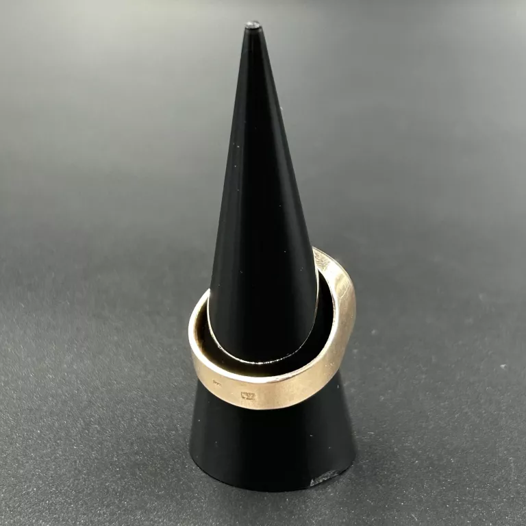 PIĘKNY ZŁOTY MASYWNY SYGNET 585/14K/8,35 G/R. 22