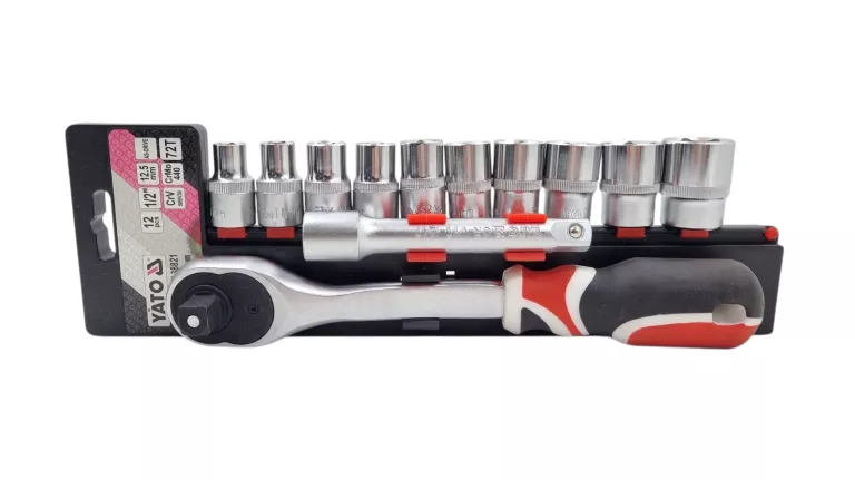 KOMPLET NASADEK Z GRZECHOTKĄ 1/2" 12 ELEMENTÓW YATO YT-38821