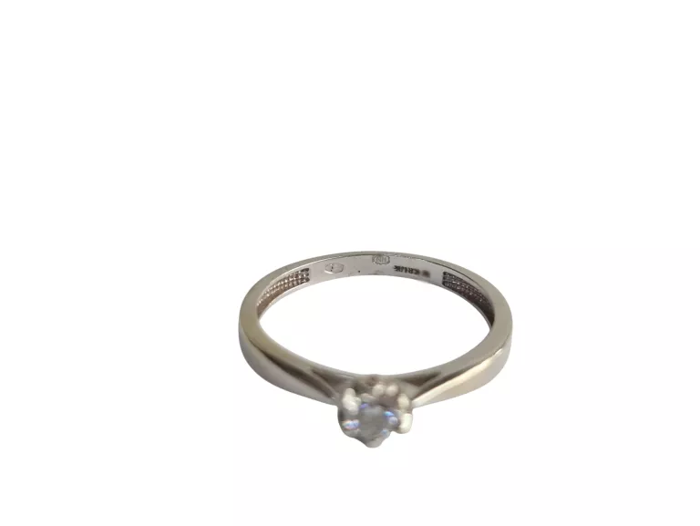 PIĘKNY ZŁOTY PIERŚCIONEK Z BRYLANTEM 0,20CT P.585 / W. 1,62G / R.13