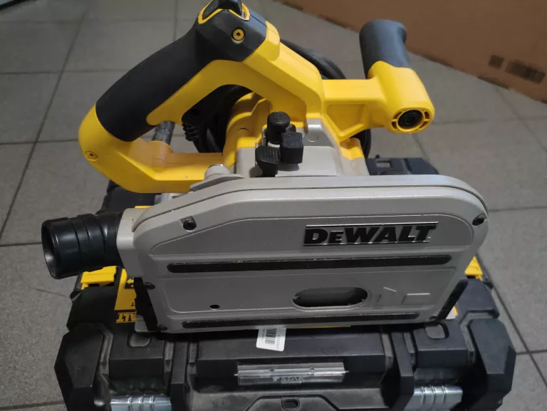 EWALT PILARKA TARCZOWA ZAGŁĘBIARKA 1300W 165MM DWS520KTR