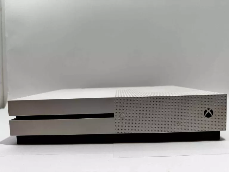 KONSOLA XBOX ONE S 500GB + PAD