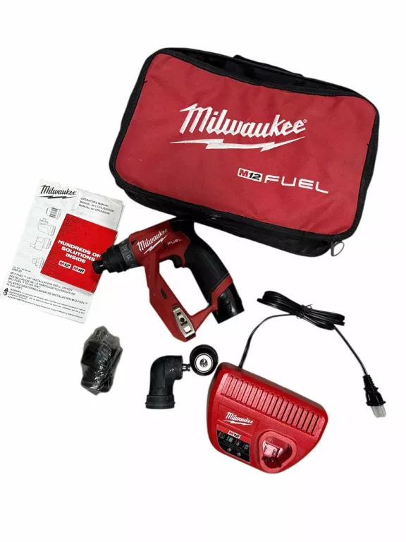 MILWAUKEE M12 FUEL – ŚRUBY DRŻĄ, GDY TYLKO JĄ ZOBACZĄ!
