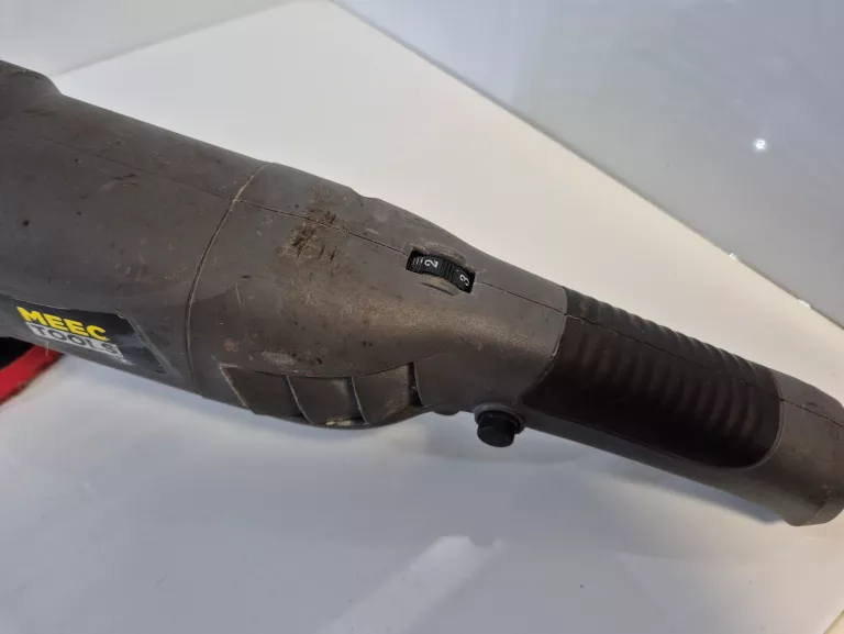 POLERKA 150 MM 230 V 1100 W MEEC TOOLS