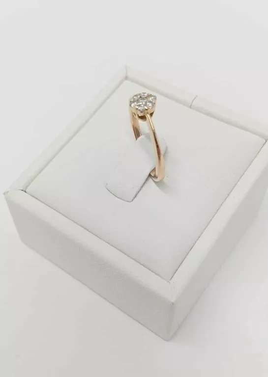 zloty-pierscionek-z-brylantem-p-585-cechy-207358-231606