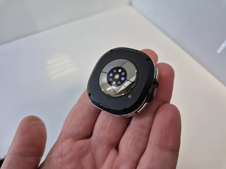 SMARTWATCH SAMSUNG GALAXY WATCH 8 CLASSIC 46MM