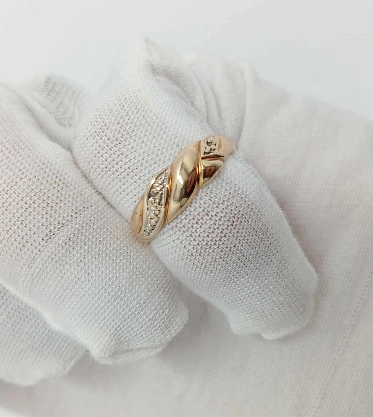 zloty-pierscionek-z-brylantem-p-333-stan-11323-2