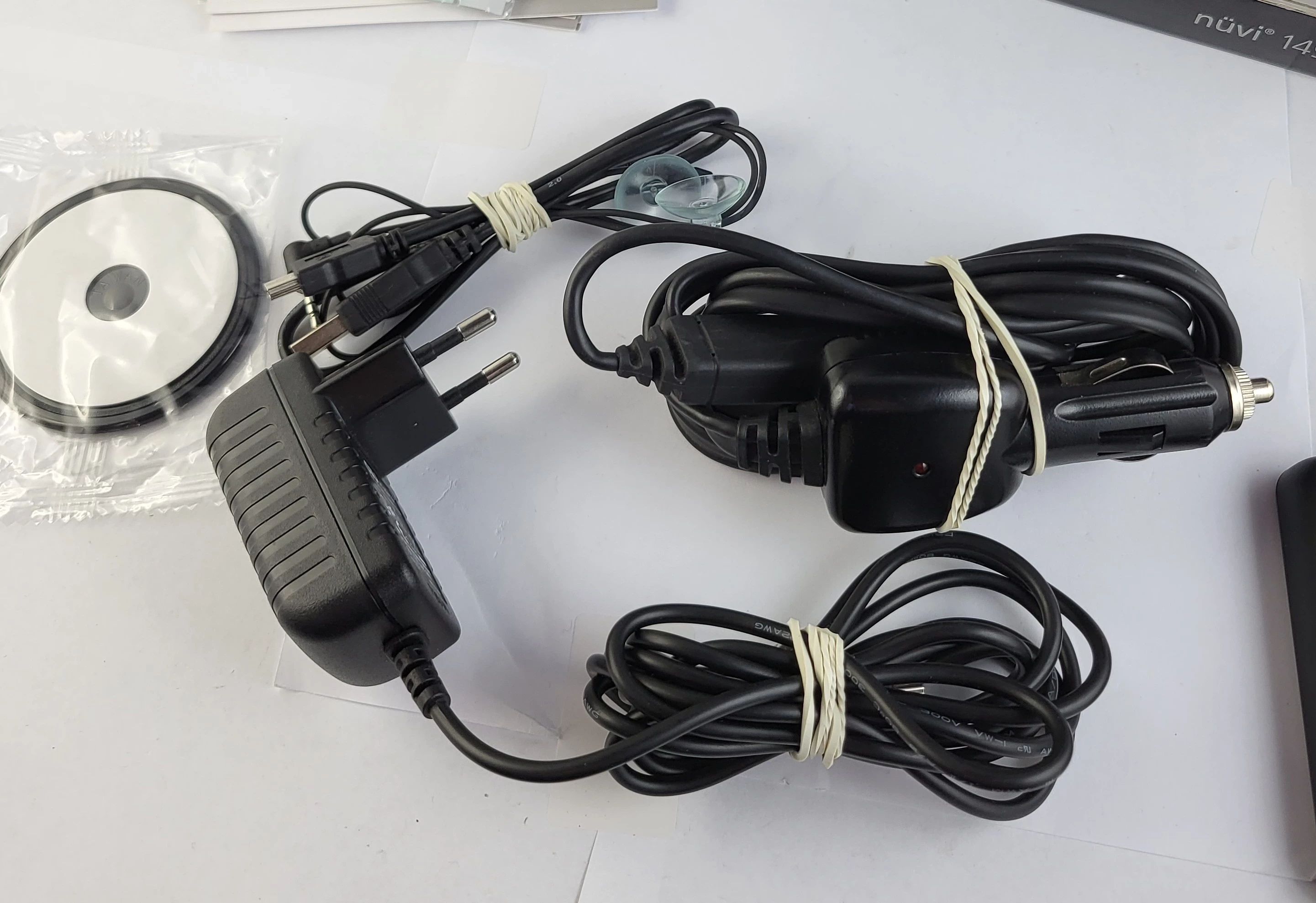 nawigacja-garmin-nuvi-1490-pudelko-okablowanie-model-nuvi-1490