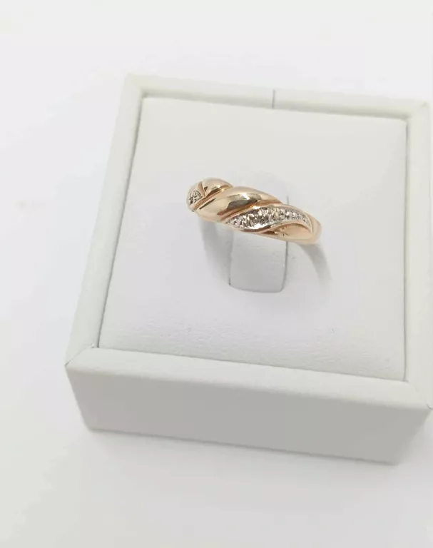 ZŁOTY PIERŚCIONEK Z BRYLANTEM P. 333