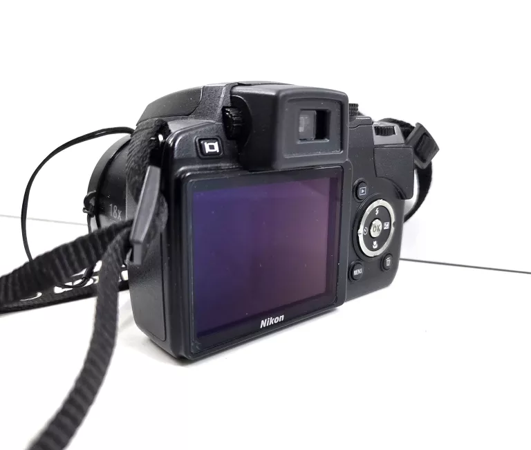 APARAT NIKON COOLPIX P80