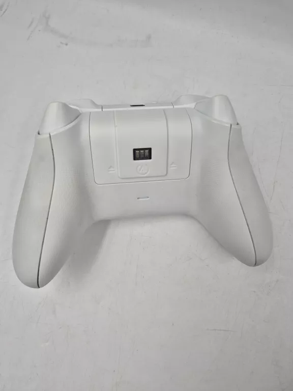 PAD DO XBOX BEZPRZEWODOWY  98052-6399,