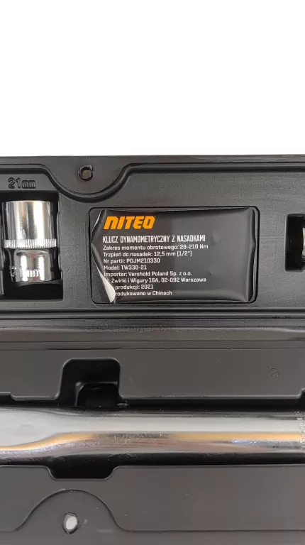 KLUCZ DYNAMOMETRYCZNY Z NASADKAMI NITEO TW330-21
