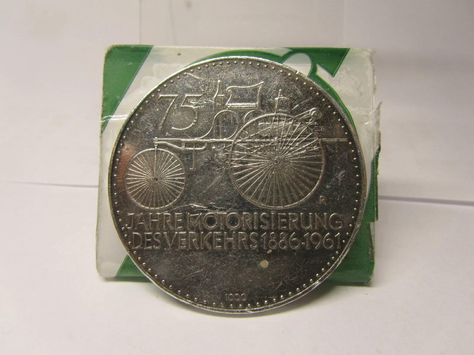 srebrny-medal-75-lat-daimler-benz-jahre-1886-1961-1000-kraj-250169-1798984