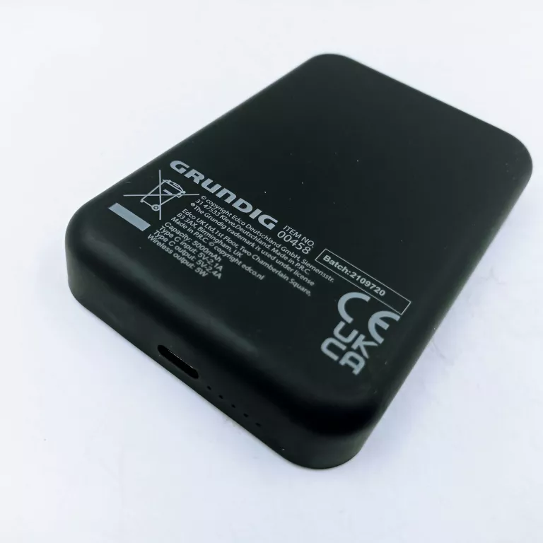 POWERBANK GRUNDIG 5000 MAH @WARTO !!