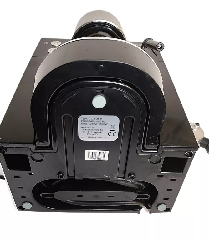 KOLBOWY EKSPRES CIŚNIENIOWY AMICA 1400W CT 3011 1400 W CZARNY