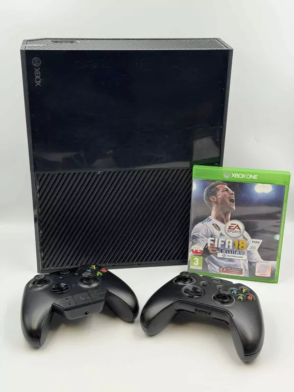 KONSOLA XBOX ONE 1540 + 2 PADY+ OKABLOWANIE