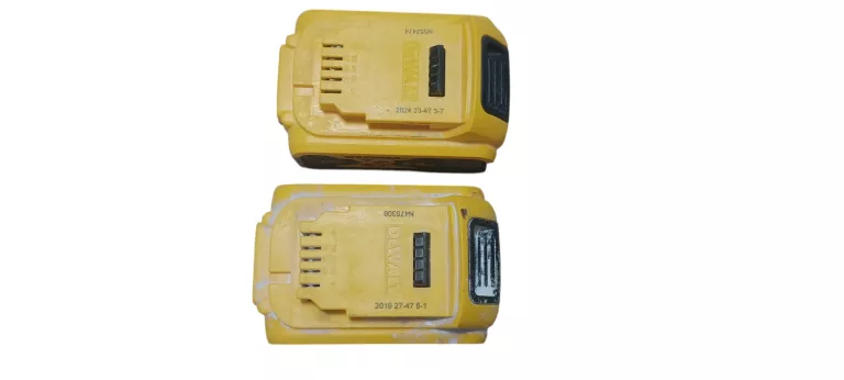 GWOŹDZIARKA DEWALT DCN890 OSADZAK 18V + 2XAKUMULATOR/ ŁADOWARKA
