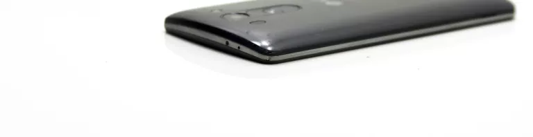 telefon-lg-g3-s-d722-18gb-przekatna-ekranu-500