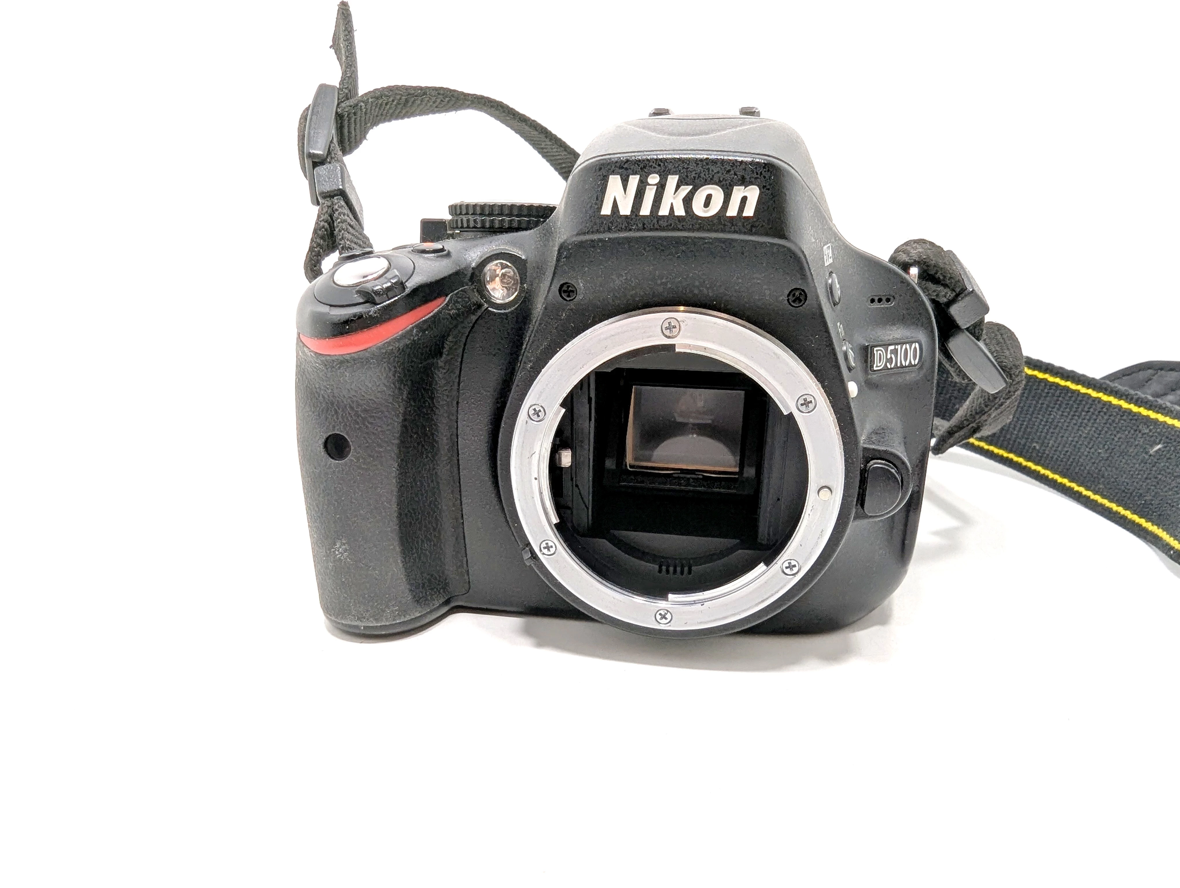 aparat-nikon-d5100-obiektyw-nikor-18-105-komplet-ean-gtin-5906948895423