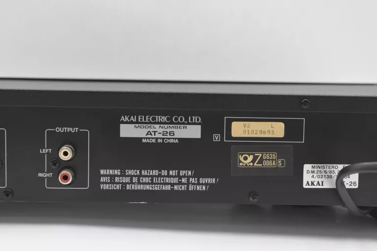 TUNER RADIOWY AKAI AT-26