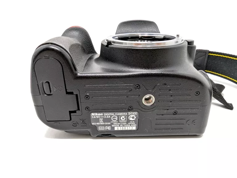 aparat-nikon-d5100-obiektyw-nikor-18-105-komplet-rozdzielczosc-1610