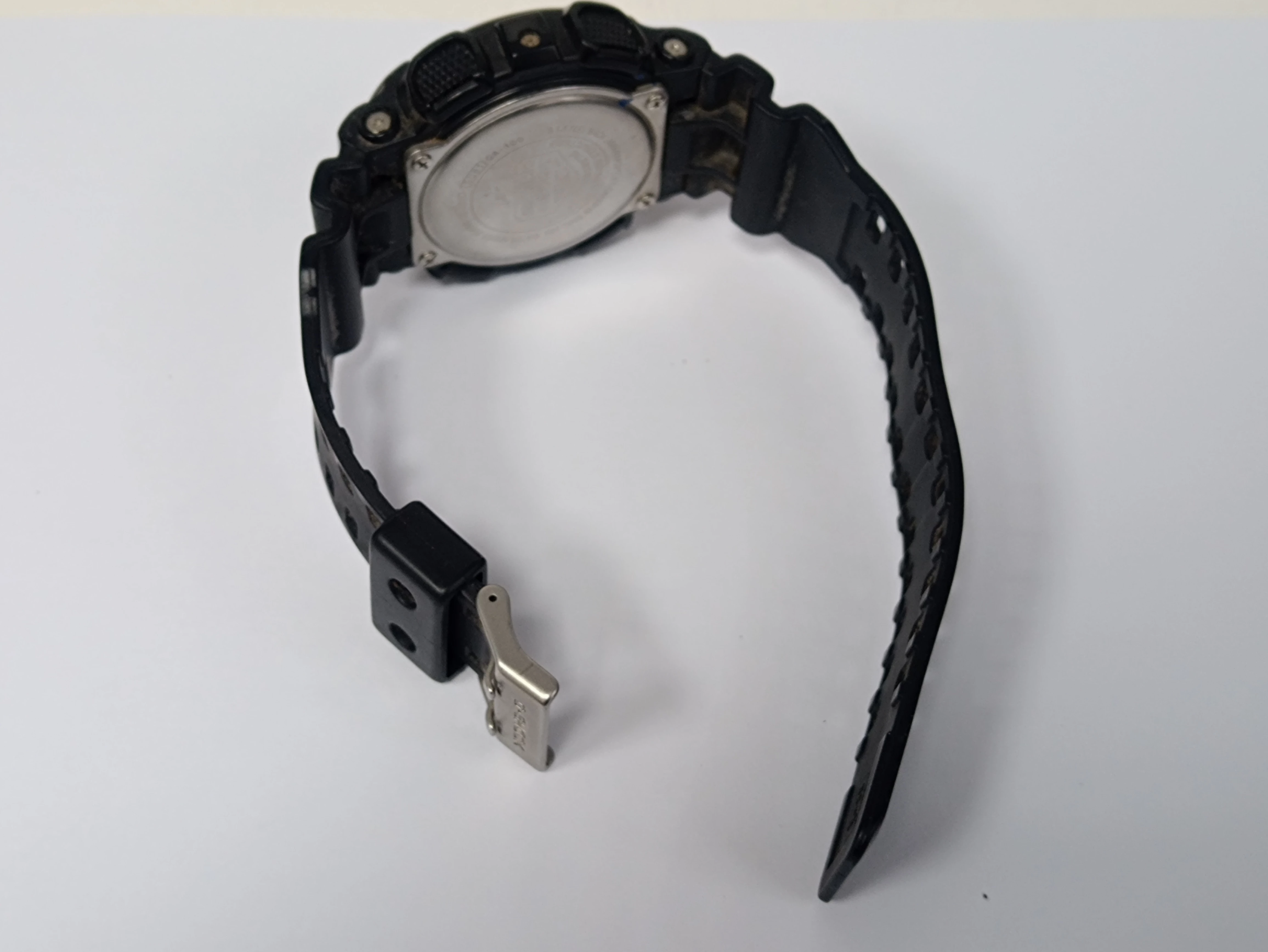 zegarek-meski-casio-g-shock-ga-100-material-paska-129219-225910