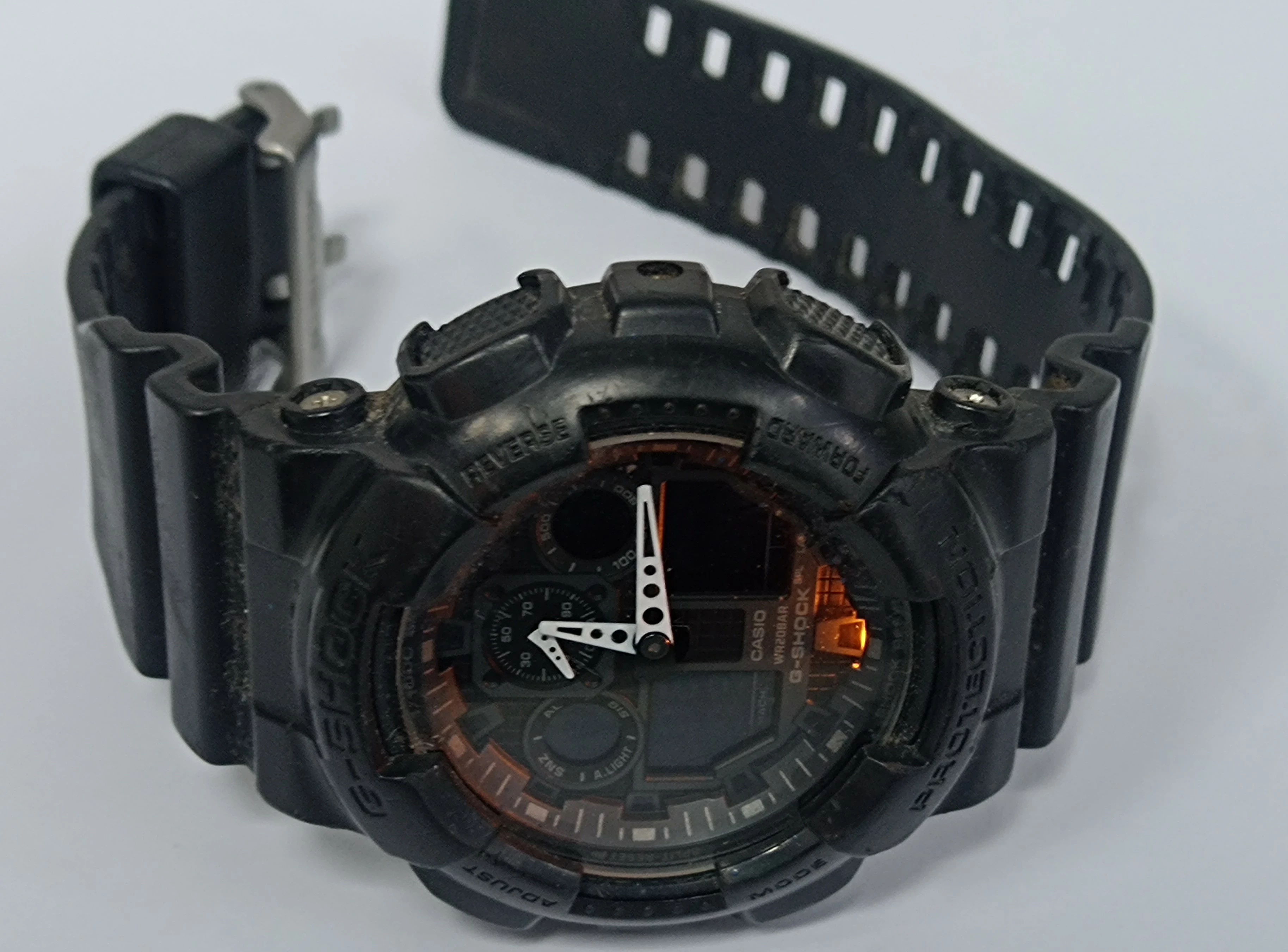 zegarek-meski-casio-g-shock-ga-100-jaworzynska-46-legnica-sj