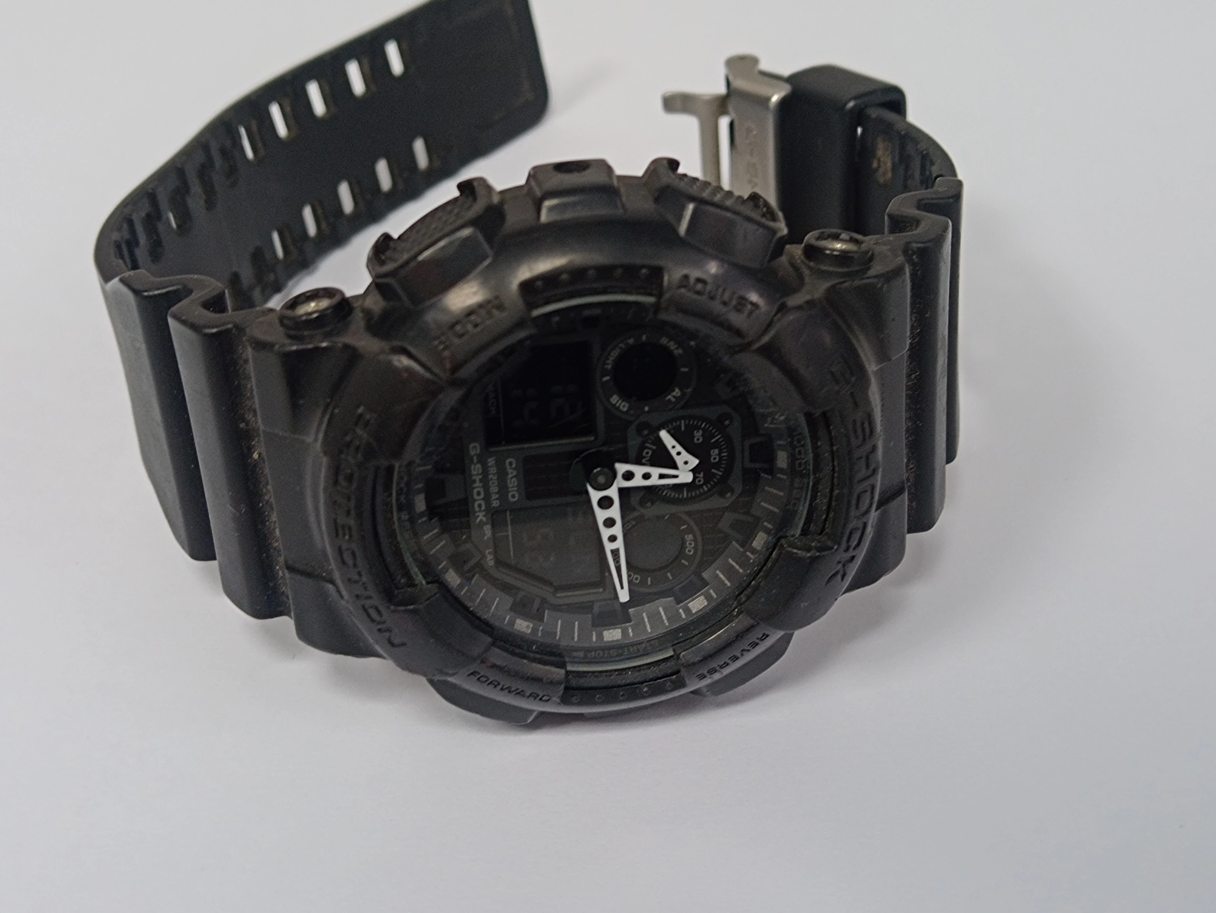 zegarek-meski-casio-g-shock-ga-100-stan-11323-2