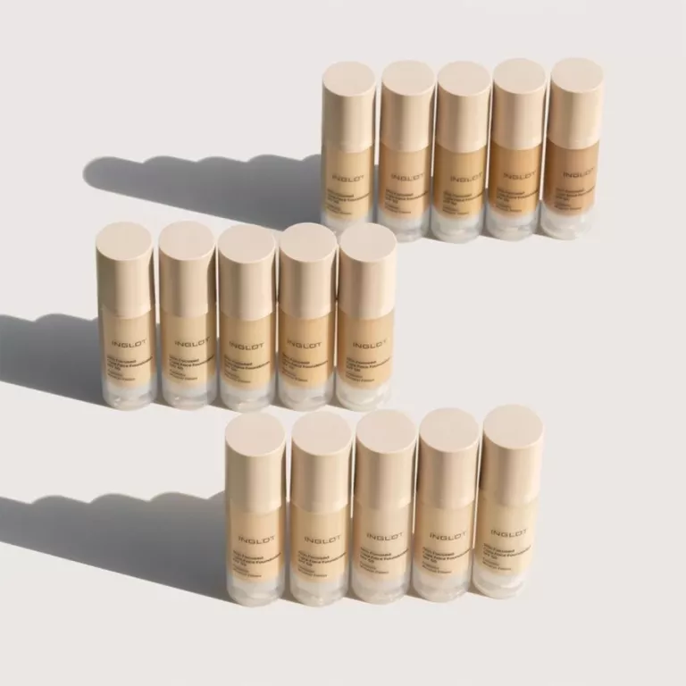 INGLOT SKIN FOCUSED CLASSIC BEIGE PODKŁAD DO TWARZY 30 ML SPF 50+ - 304