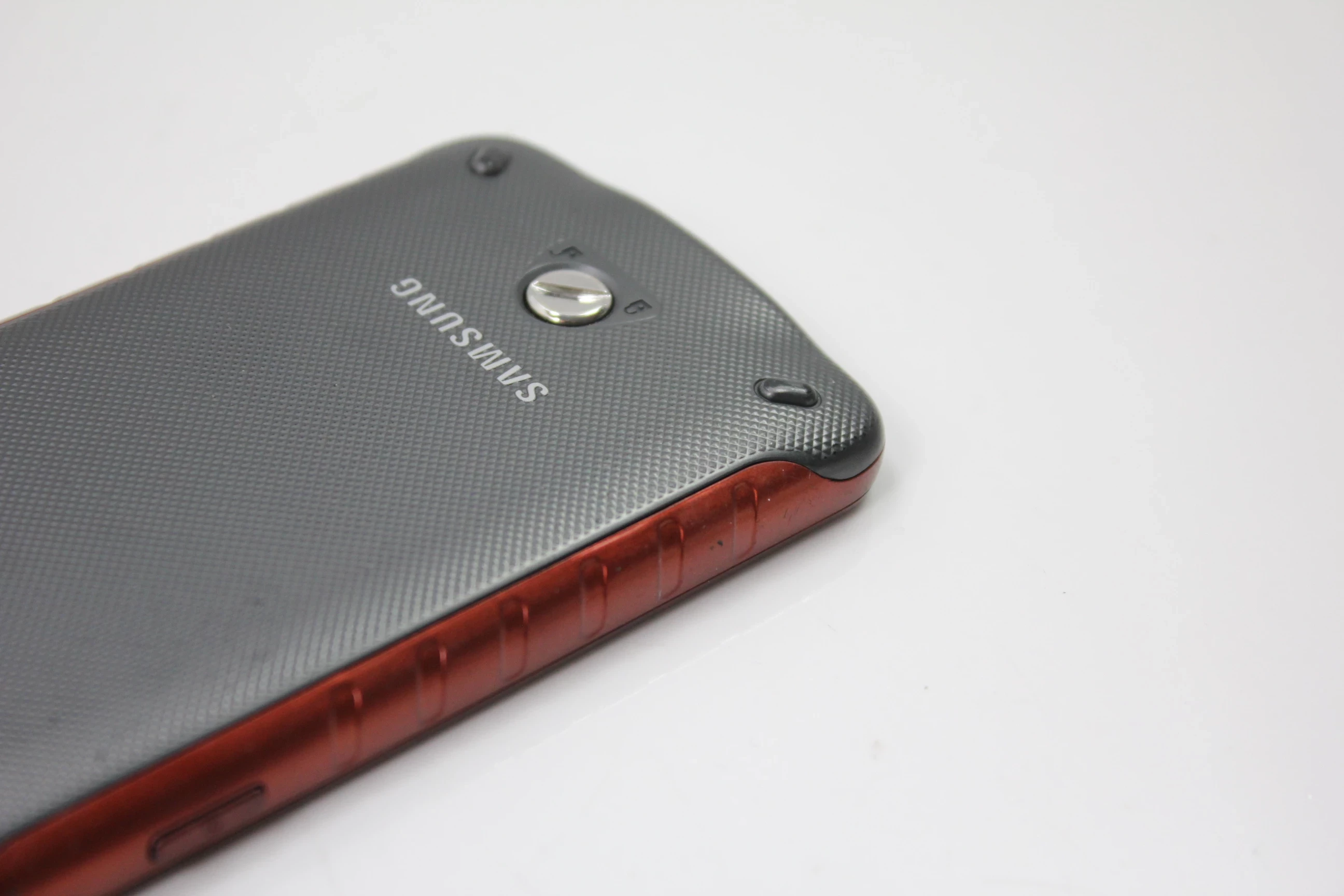 telefon-samsung-galaxy-xcover-gt-s5690-przekatna-ekranu-365