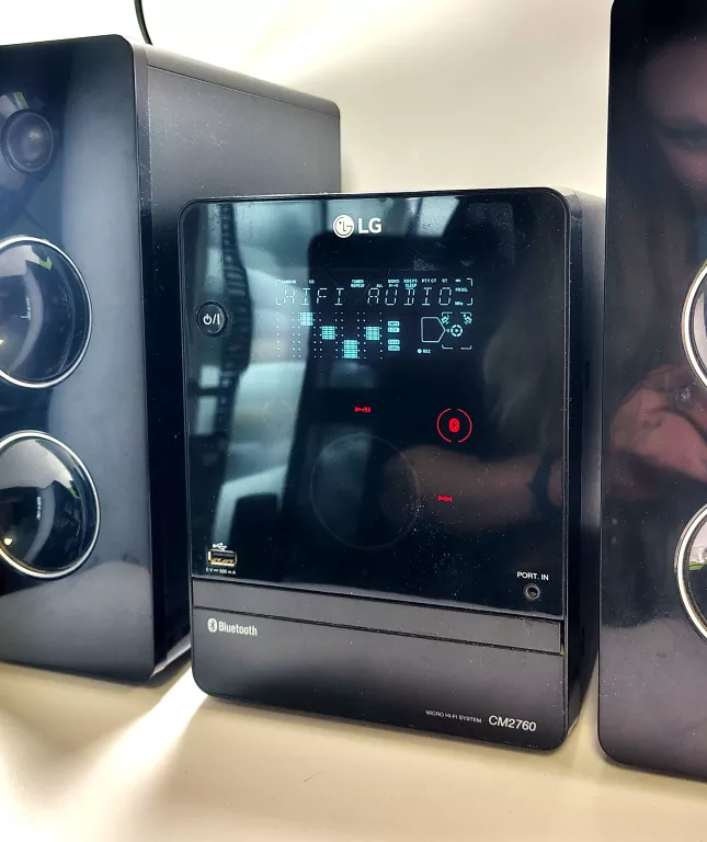 WIERZA LG XBOOM CM2760