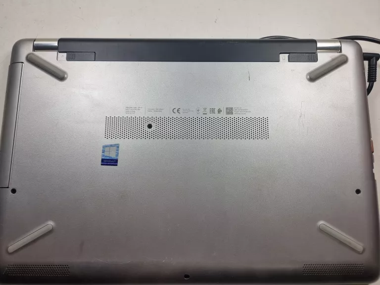 LAPTOP HP 3168NGW 15,6 " INTEL CORE I3 4 GB / 100 GB SZARY