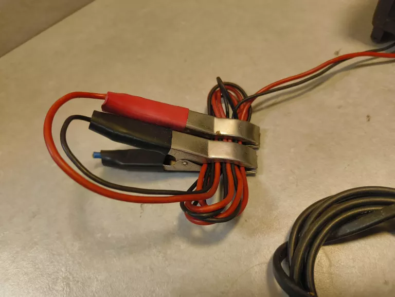PROSTOWNIK ELSIN 12V/6A