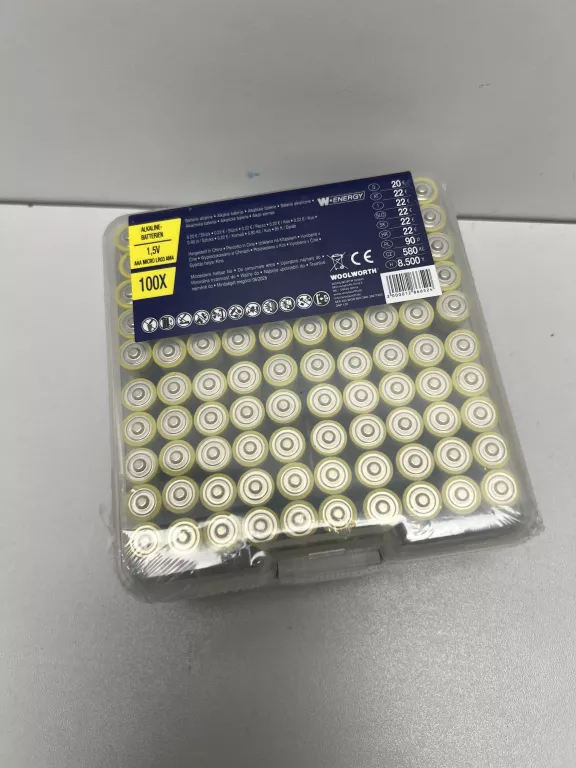 WOOLWORTH BATERIE 100SZT AAA