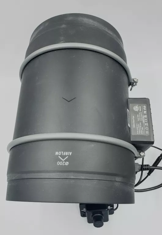 WENTYLATOR KANAŁOWY WYCIĄGOWY SSĄCY 2-BIEGUNOWY 200 MM BROGACHY