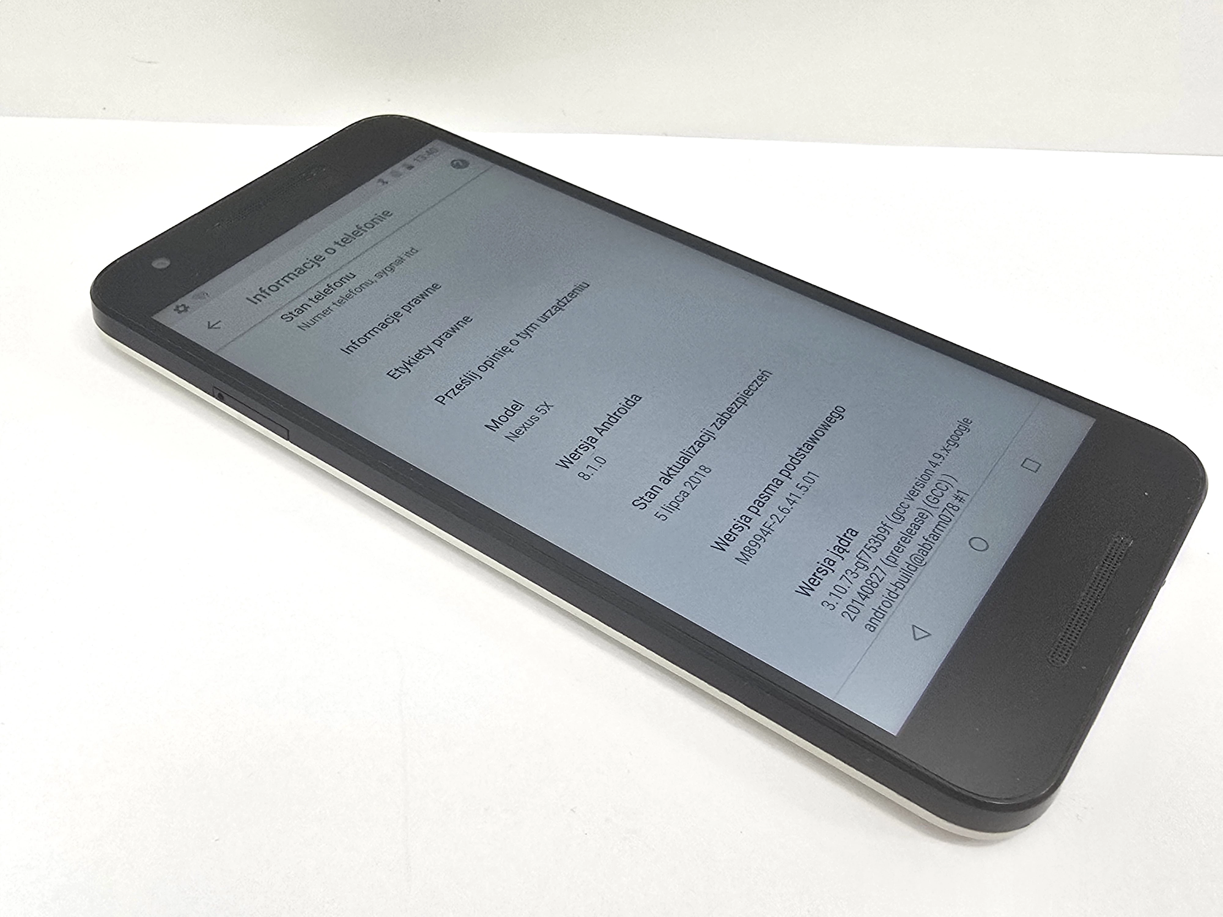 telefon-lg-nexus-5x-stan-11323-2