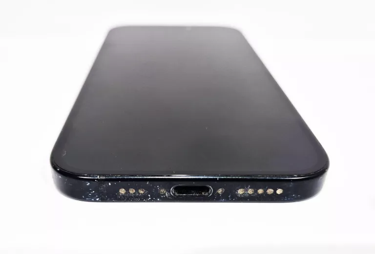 TELEFON IPHONE 15